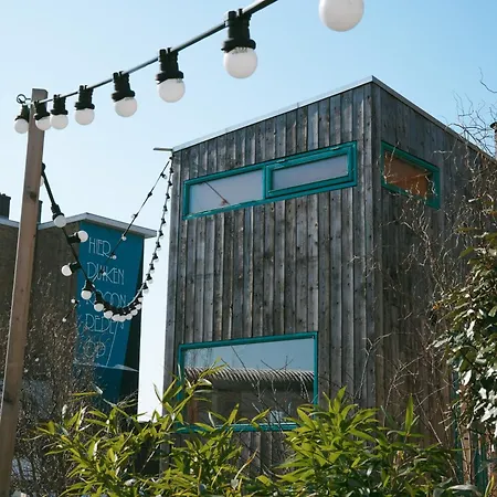 Campeggio De Buitenkans Urban - Unique Rotterdam