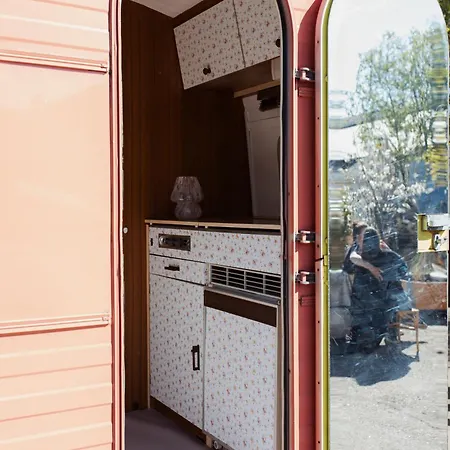 De Buitenkans Unique Cabins - Urban Camping *