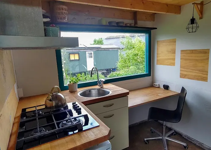 De Buitenkans Urban - Unique Campsite Rotterdam