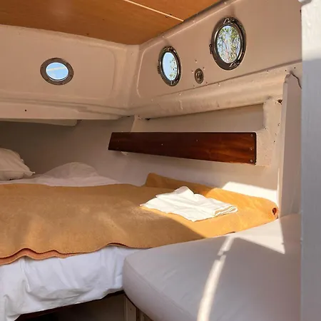 De Buitenkans Urban - Unique אתר קמפינג